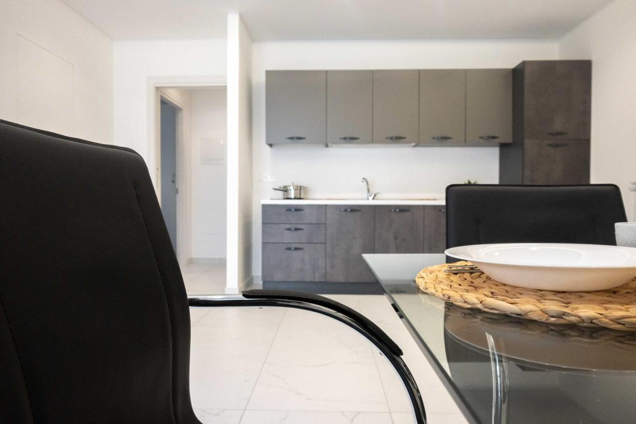 Ansiro Rooms Home Business Scisciano Esterno foto